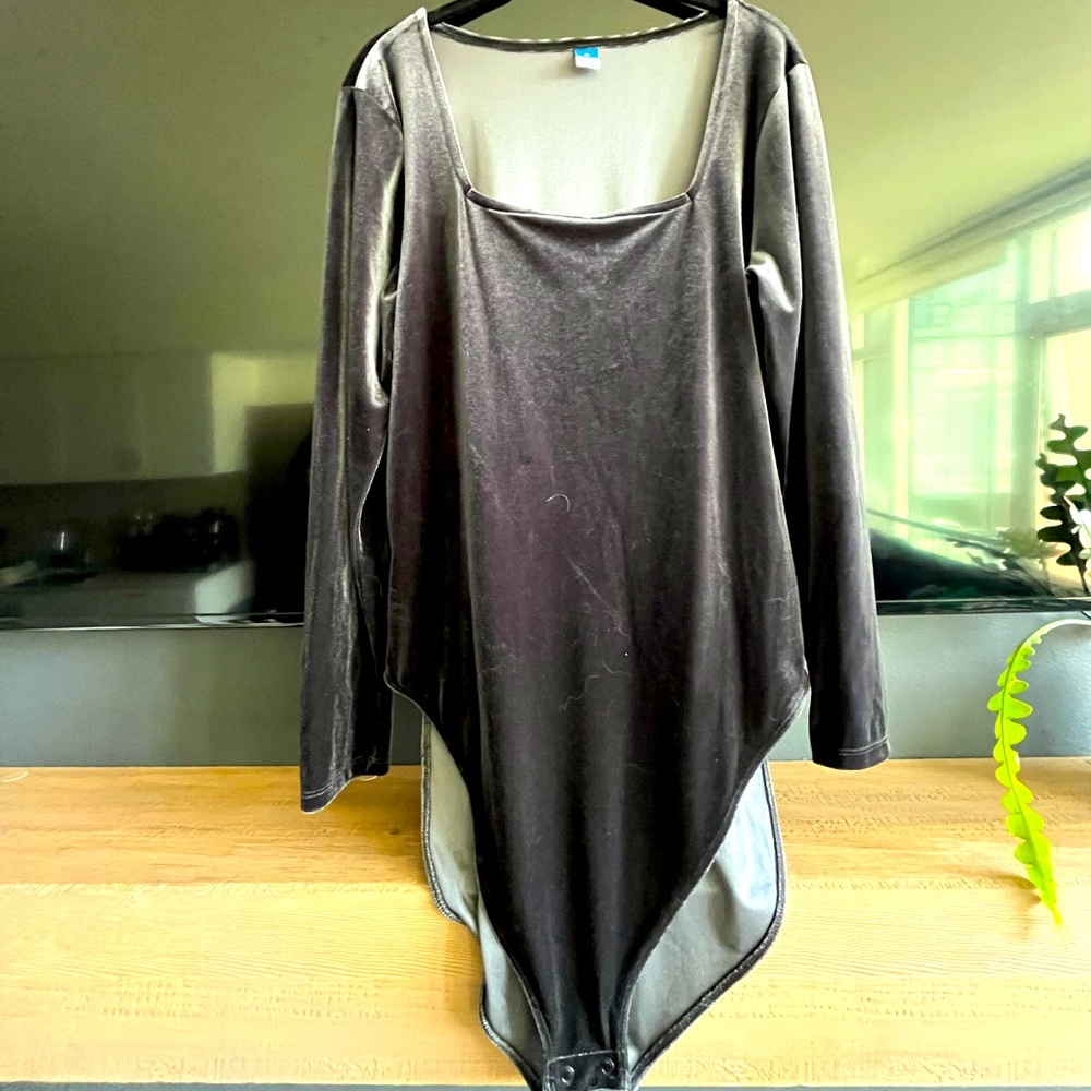 Black Velvet Long Sleeve Bodysuit